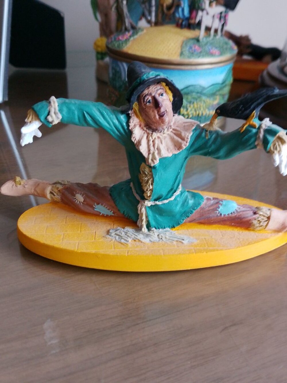 VINTAGE Wizard of Oz Franklin Mint figurine - Scarecrow